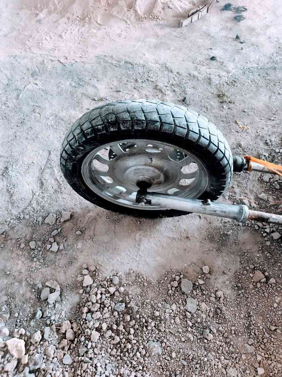 من رخصة مدير الكروب تير ستوته ام تي ار 
لبيع مكان سوق الشيوخ.... الرقم ***********
