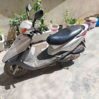 دراجه برز  للبيع بغداد الصليخ قفل ٦٠٠ كامله مابيها اي شي نقص ضمان ٦ أش...