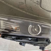 لايت امامي يسرى Gt لاين امريكي فتح من كصة السعر المطلوب ٢٥٠$ 077060225...