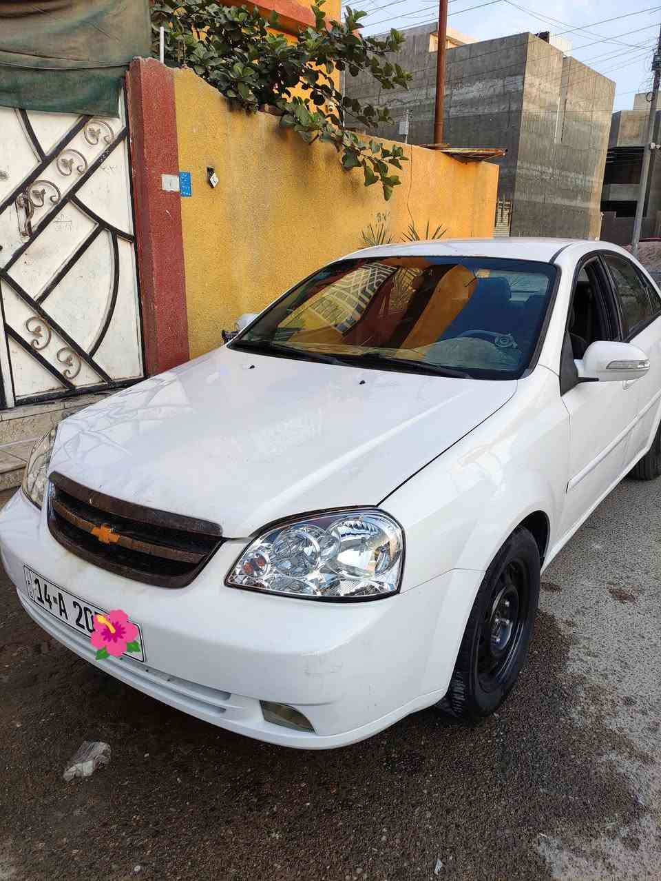 سياره اوبترا 2011 
جاهزه من كلشي حداديه كهربائيات محرك  جديد.
البدي مبدل جاملاقات ثنين كدام وضربه صغيره بالمدكر الورا شاشه كامره سياره بسمي سنويه 29 رقم دولي مصفره غرامات السعر 70/  الهاتف/*********** العنوان البصره
