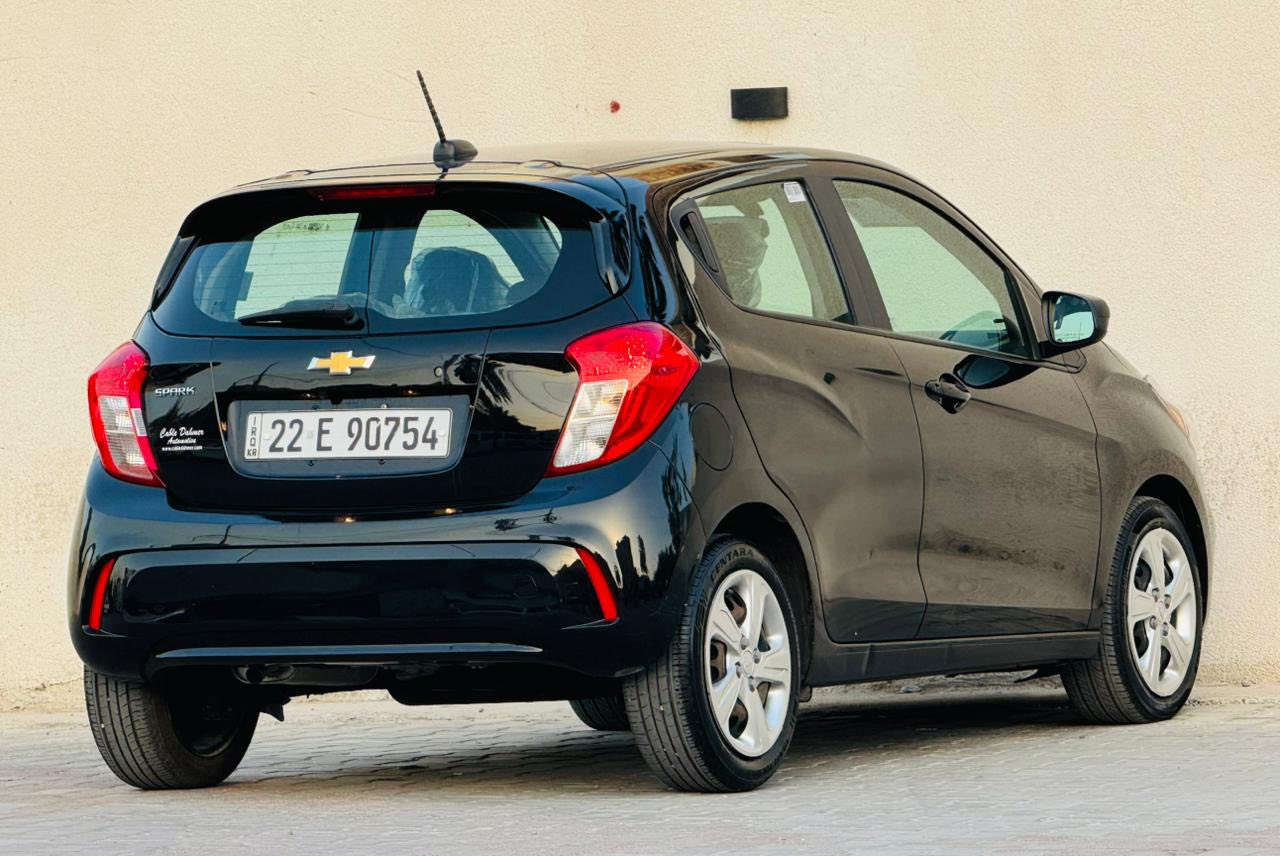 السلام عليكم شوفرليت سبارك موديل 22 ضرره جدا بسيط شخط بلباب سونار موجود صور الضرر  مرفقه  رقم اربيل تحويل بشرط 
سياره جديده واي نقص مابيه السعر 93 بغداد الدوره ابو طياره
***********
