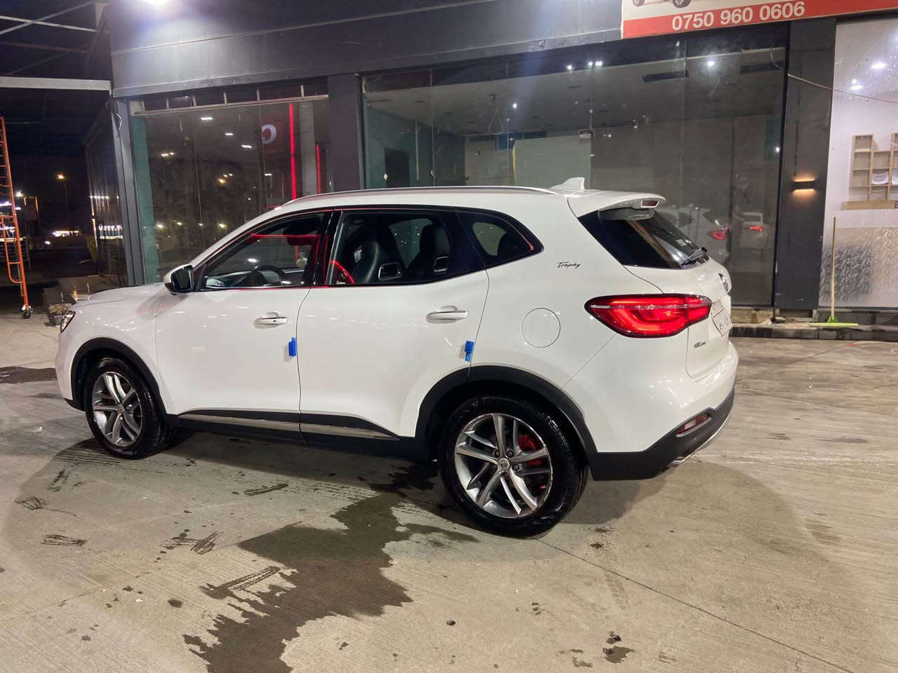 Mg hs 2021   Trophy

‎ئێم جی (MG HS) مودیل 2021 فول مواسەفات زەمانی شەریکە
مەکینە ٢٠ و تۆربۆ ٣٦٠ تۆرک زەمانی شەریکە
FWD سەقف پانۆراما، بەسمە، حاسە، کامێرا،٣٦٠  شاشە ئایپاد ، کوشن جلدی سوور، کوشن کارەبایی ، چوار مۆدی لێخورین ئیکۆ ،نۆرماڵ سپۆرت ،کەستۆم، تەحدید سرعە ، ئۆتۆ هۆڵد، ئۆتۆ ستۆپ ,دەبڵ ئەکسل، سندوق شفت ئاوێنە شەفت ، ئاوێنە ئیشارەت ، سلاجە ، گێر لە سوکان ، سوکان ڤۆلیۆم تەقەڵ بیلادی ، تەبرید مەرکەزی ، لید و بلاجیکتۆر ، داشبۆل لید ، سێ گێڕ ( ئۆتۆماتیک ، عادی ، سپۆرت ).
‎تەنها 50 هەزار کیلومتر ڕۆشتووە
بێ بۆیاخ تەنیا ٣ جێ ساردی زۆر بچووک
‎نرخ: ١٣١ وەرەقە  معاملە
‎ژمارەی تەلەفون :  واتساب
***********
ناونیشان هەوڵێر أربيل, العراق
