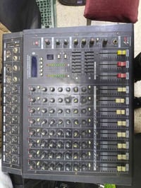 مكسر صوت • بلوتوث • مدخل خط