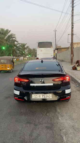 السلام عليكم 

النترا 2020 وارد امريكي ربع البنيد صبغ وجاملغ جهت السايق وبارد بلباب
ممشة السيارة 64 
مواصفات السيارة
نقطة عمياء 
رادار امامي 
تحكم ستيرن 
تلث وضعيات قيادة 
سعر البيع 137 وبيهة مجال
مكان السيارة الشعب / حي تجار 
***********
