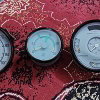 ساعات اقجم ألماني بلادي شرط شغال ١٠٠ بال١٠٠ مكاني حديثه عندي توصيل جمي...