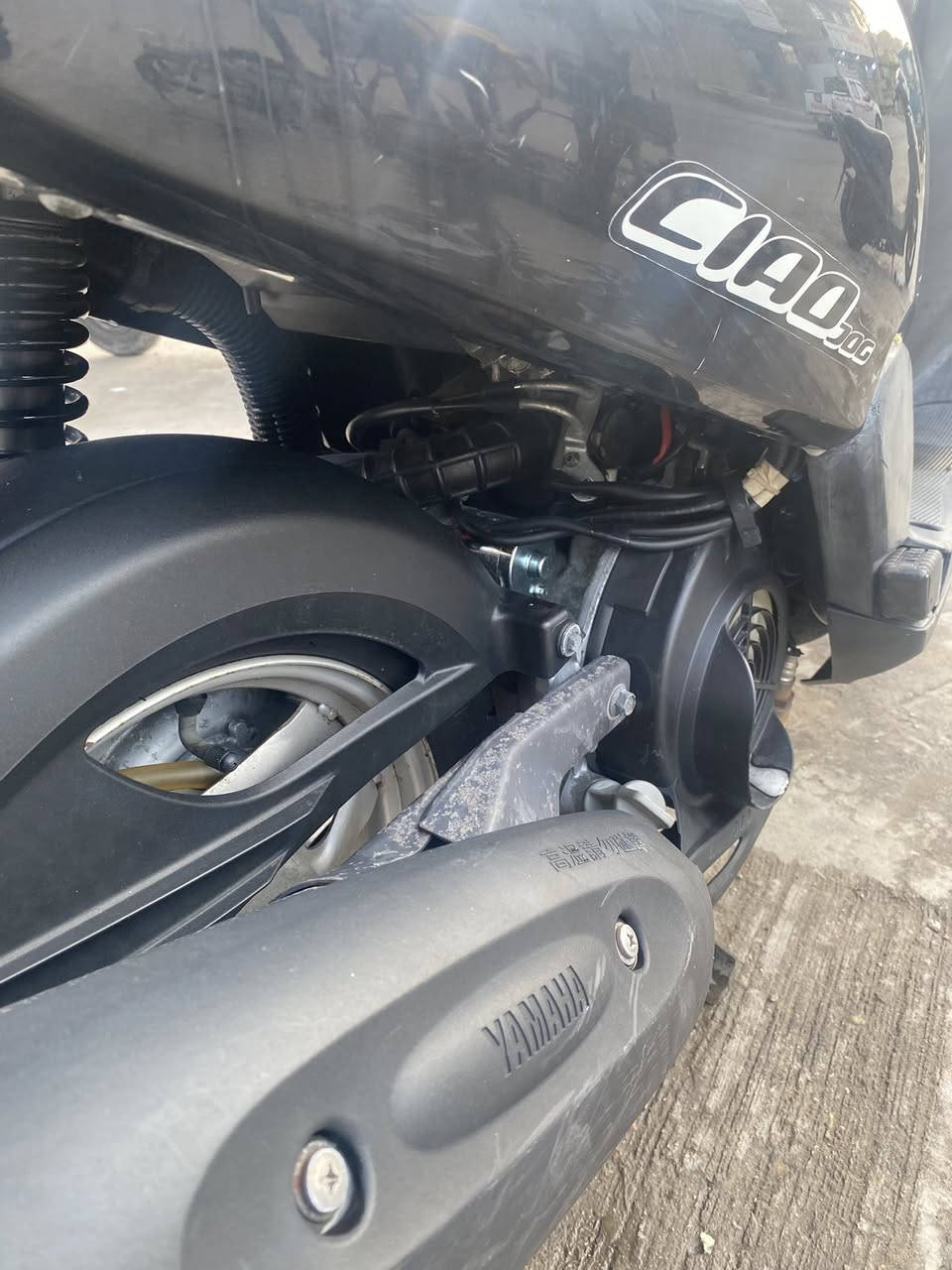 سلام عليكم فله رمبه دراجه صاله. 5تيام
نزل رمبه سعر 850 وبيه مجال مستعجل عليه وراق كدامك 
*********** 
مكاني مدينت صدر وذا مراوس بشي جديد راوس 
اقرت مكاتب كبالك
