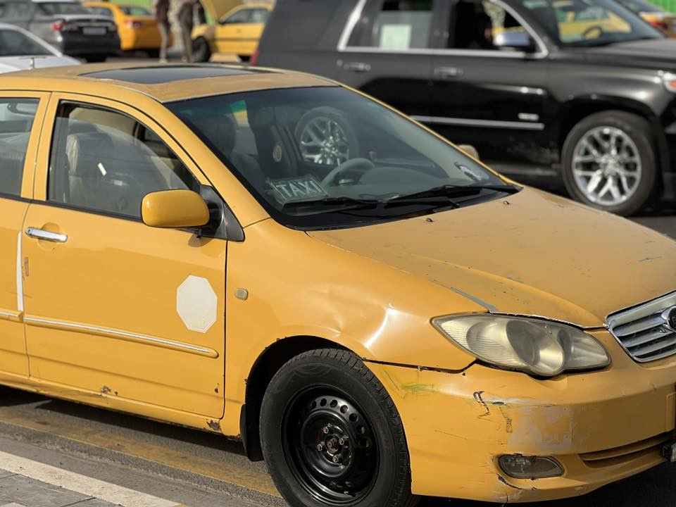 السلام عليكم شباب بي واي دي F3  موديل 11 بيها ملاحضات قليله ومكينة تبخر. 
بأسمي  شرط التحويل 
عارضها 40 وبيها مجال بسيط 

رقم الهاتف ***********
