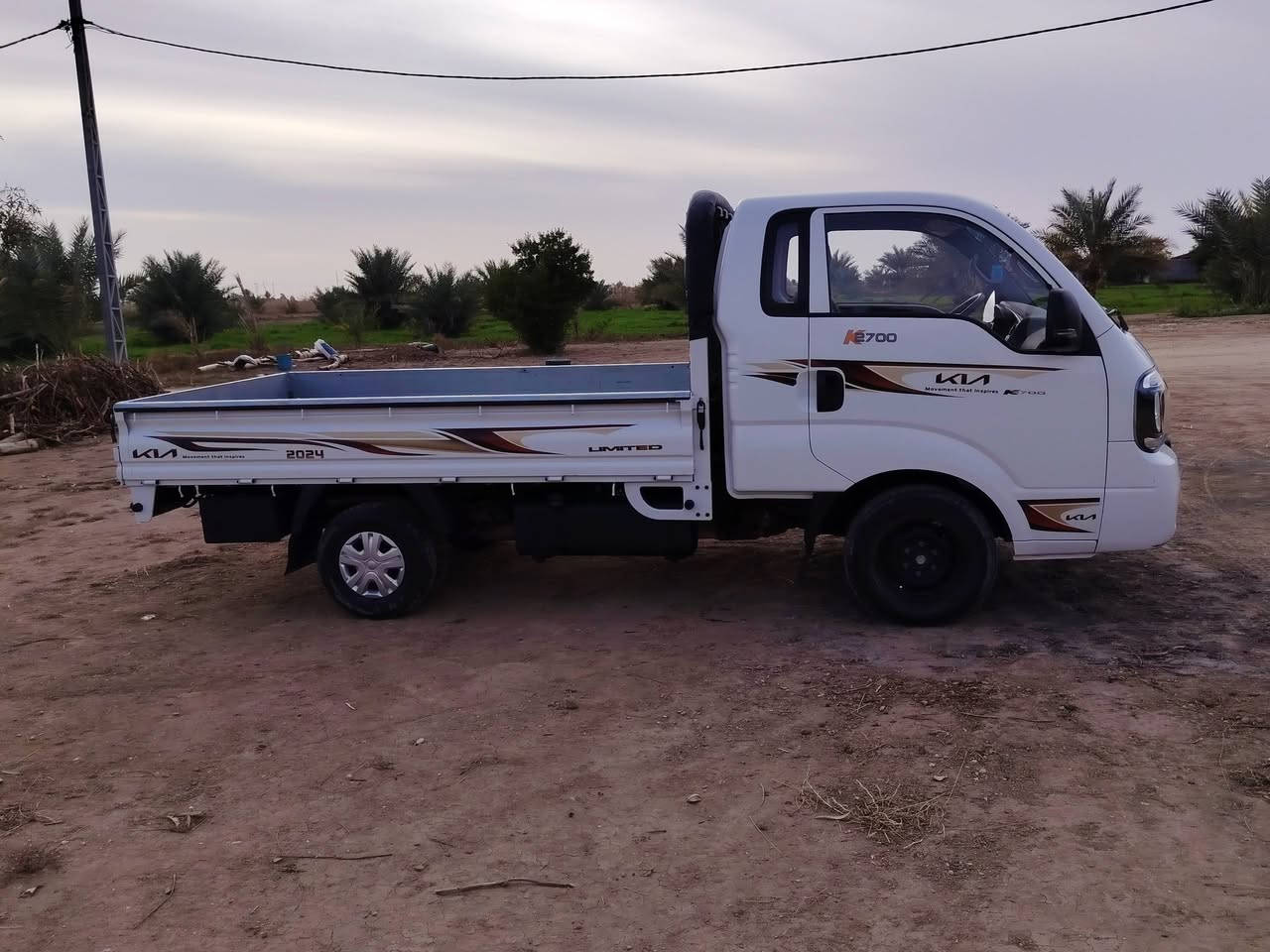 سلام عليكم 
كيا بنكو موديل 2023 
باسمي مكفوله كفاله عامه عدا طخه بسيطه 
في باب البدي..  موضحه بالصوره 
ماشيه 47 الف السعر 153 وبيها مجال حك الجيه 
نضافه السياره شوفت عينك 
تواصل 
***********
***********
