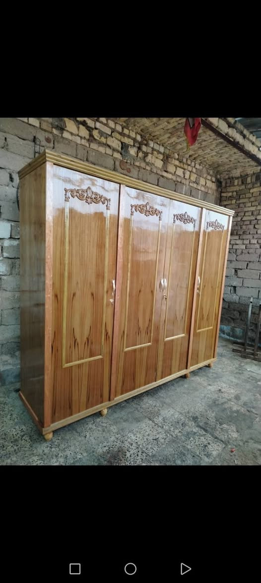 سلام عليكم يوجد لدينا جميع انواع الكناتير التفصال الاسعار مناسبه العنوان ميسان حي العسكري *********** بي واتساب
