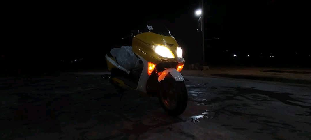 فورزه 08
عميه كرستال دراجه كامله عوزها بس جويتر
سعرها 700 وبيها مجال لشراي يجي خاص او ينتصل ***********

