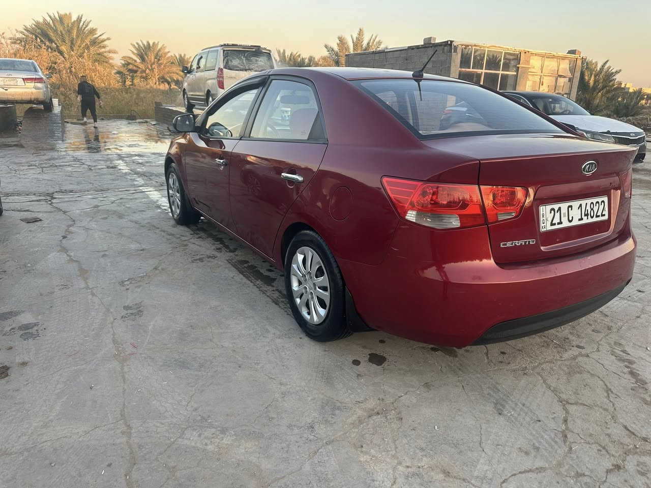 السلام عليكم سيراتو 2012 خليجي مكفوله من صبغ وتبديل بيه باردات بسيطه السونار مرفق بصور مكينه 1600 مكفوله من تنقيص وبخار تأدفئه تبريد تخم تاير رقم سليمانيه  دولي سنويه ل29 وكاله وتحويل حاضر السعر 100 وبيه مجال واسط صويره ***********
