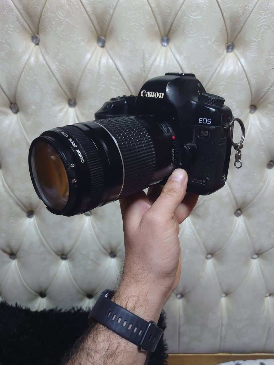 كامره  5D ماروس


**إذا كنت صاحب هذا الإعلان وتريد حذفه لأي سبب، رجاءا أرسل رسالة إلى الدعم الفني**