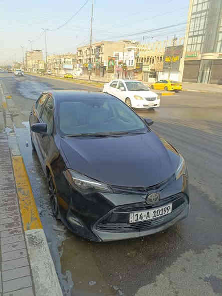 كورولا موديل 19 امريكيه السعر ٨٨قفل بغداد حسينية.  حادث صندوك ودعا مية أمامية. ***********.
