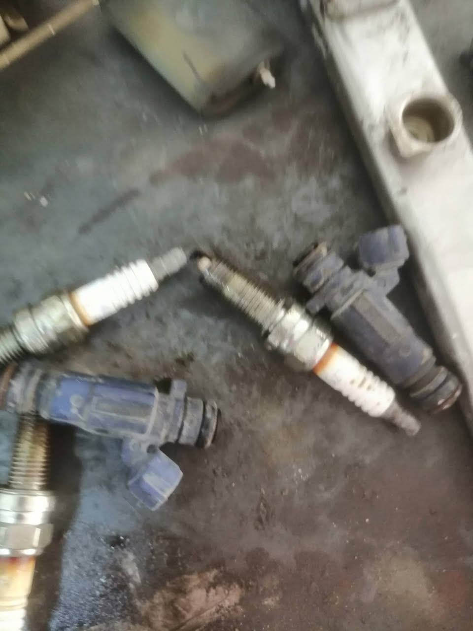 من اعمالنا اليوميه
سيراتو
فحص البخاخات
فتح جويتر
فحص مجاول
تبديل فيت بم
تبديل فلتر شوته
برمجه السياره بالجهاز

 ***********

# توب كار لفحص وصيانه  السيارات 
 حله شارع 80جهه كربلاء_ _بعد الاستداره الاولى مقابيل اسواق سهرايه
***********
