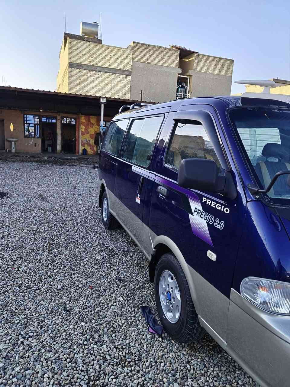 ابريجو 2001مصبوغه جماليه سياره مشترك رقم نكليزي 28 رقم نجف مكينه وكير مكفولات حداديه جديده المكان بغداد المعامل السعر 87//// ***********
