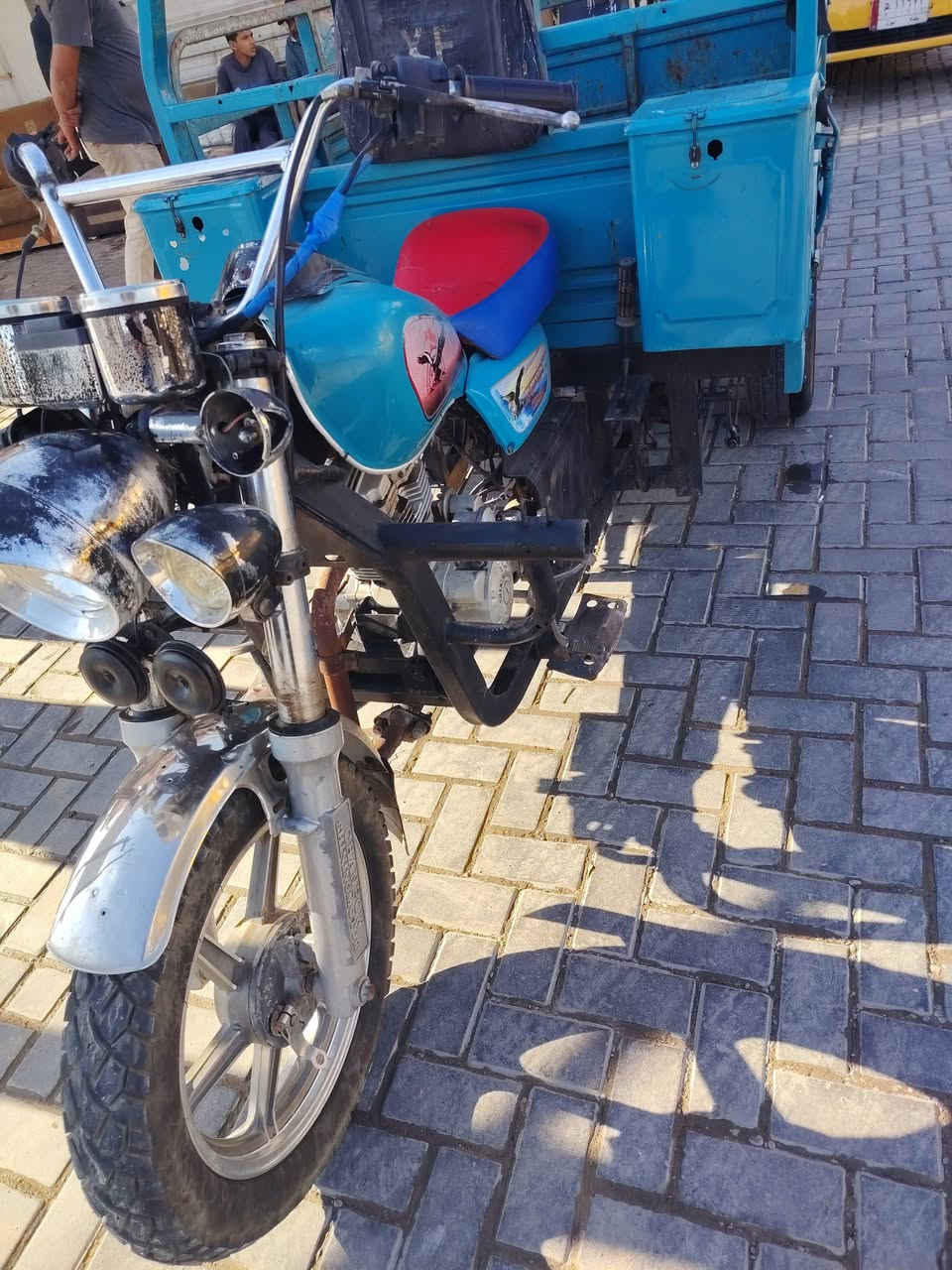 السلام عليكم عندي ستوته صقر ٢٠٢١ شغاله كلشي ما بيهه أوراق كامله السعر مليون ٨٠٠ بغداد ***********
