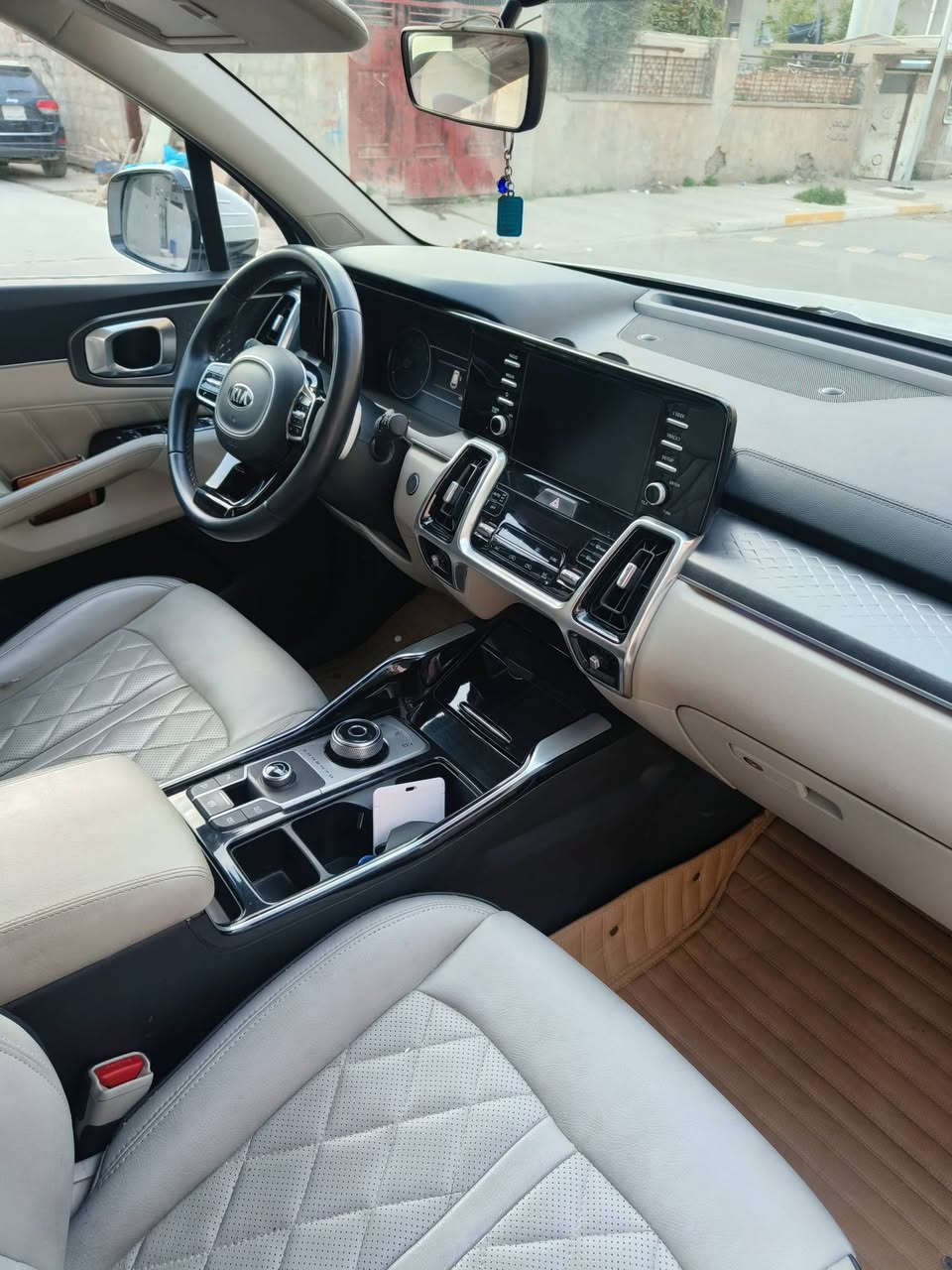 يا الله 
سورنتوا لبيع موديل 2021 رقم اربيل 6 سلندر
كير ماوس 
بصمة 
7 راكب 
تشغيل عن بعد 
جنطة كهربائي 
كشن الامامي كهربائي 285 و بيه مجال
مكان كركوك
*********** 
تحويل ثاني يوم
