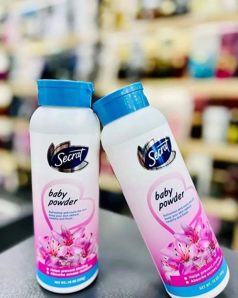بودره سكرت الاصلي 
بودرة جسم نسائيه 
معروفه بعطرها الرهيب 😍
الي ميروح من الجسم والي مجربها اكيد يعرف 
تنطي نعومه وانتعاش وتمتص العرق ومتخلي رائحه بالجسم نهائيا والحلو بيها خفيفه و بسرعه تتجانس مع الجلد

توصيل داخل هيت الف فقط 
متوفره خدمة توصيل جميع المحافظات العراق


**إذا كنت صاحب هذا الإعلان وتريد حذفه لأي سبب، رجاءا أرسل رسالة إلى الدعم الفني**