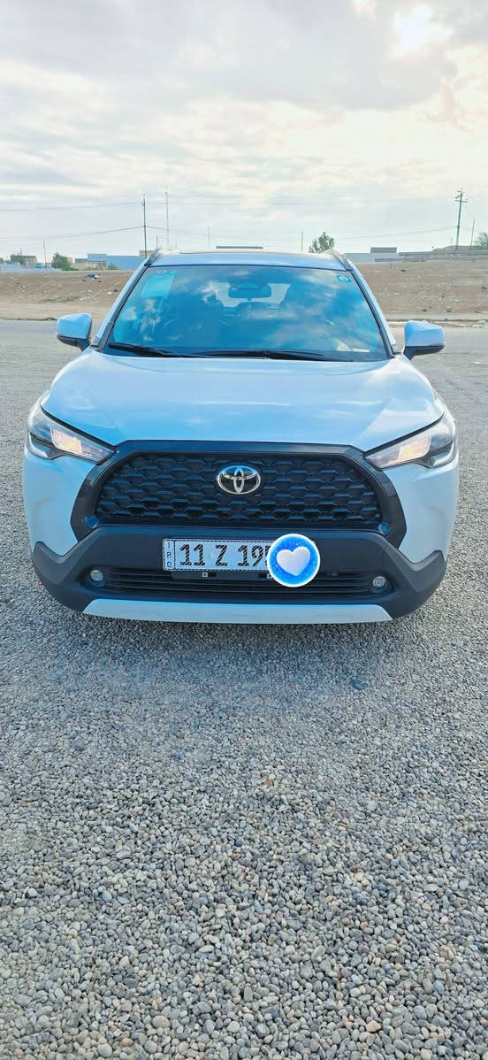 فول مواصفات
موديل 2025
محرك 2000
ماشي 15 الف
كشن كهرباء
داخل جلد
سقف فتحه 
وباقي مواصفات الفول
سعر 28 مليون وبي مجال
***********
