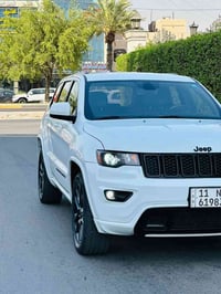 جيب بلاك توب 2019 رقم بغداد (11) بسمي سياره تحويل ثاني يوم  1.حادثه جا...