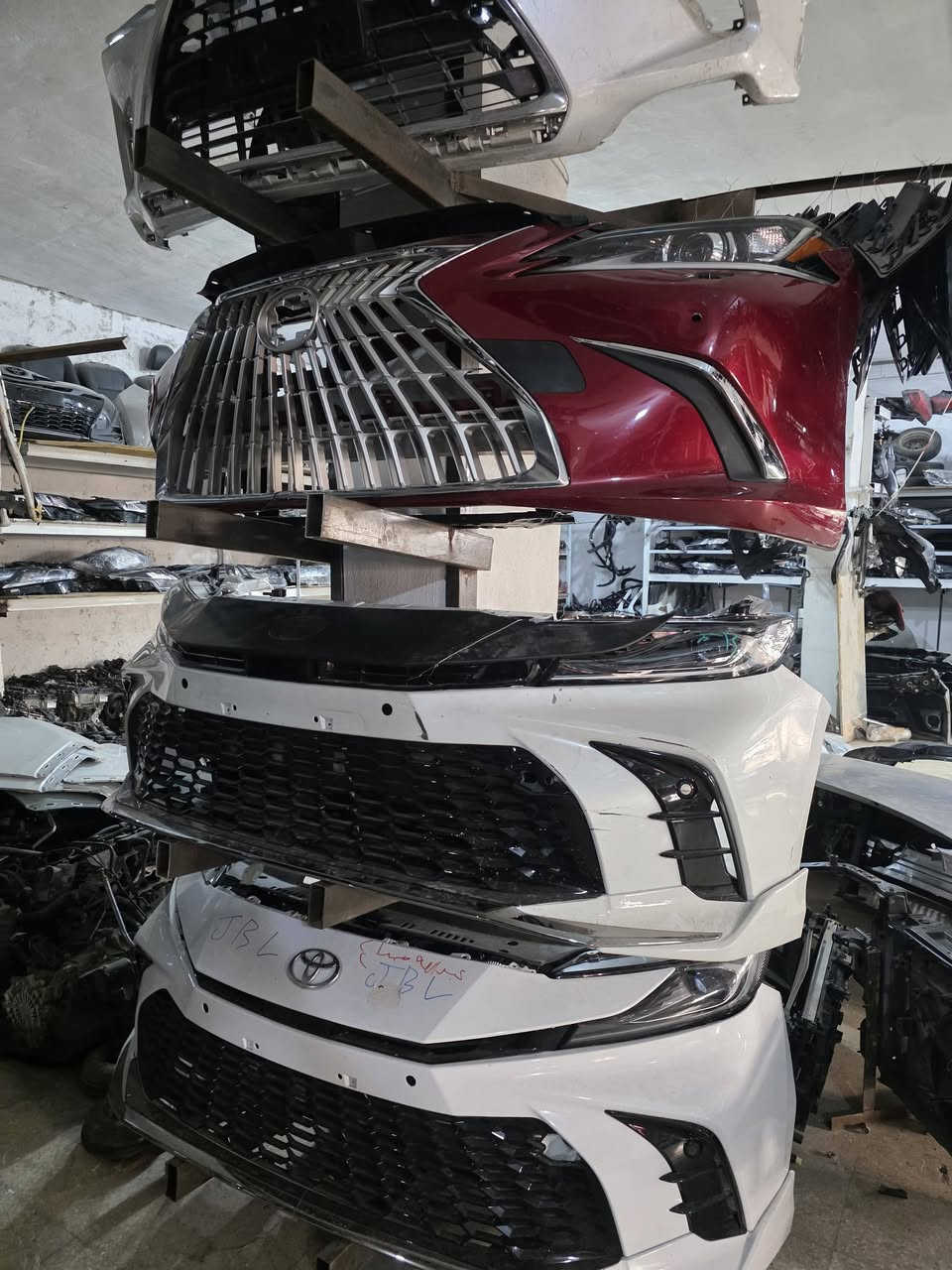 عرررض
طمبون + شل لكسز ES
2020 لل 2025 
اصلي تفصيخ 
200 دولار 
يتوفر جميع للالوان 
0795046989 واتس فقط


**إذا كنت صاحب هذا الإعلان وتريد حذفه لأي سبب، رجاءا أرسل رسالة إلى الدعم الفني**