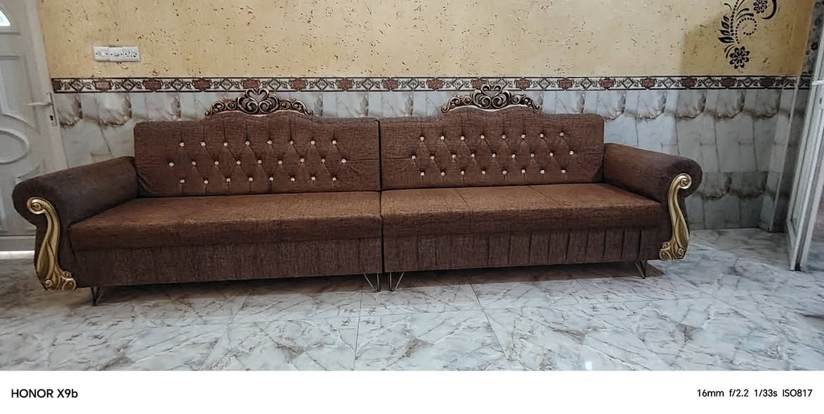 السلام عليكم ديوان للبيع جديد ما مستخدم هواي سعره خاص عنواني بعقوبه الرازي رقم الواتس ***********
