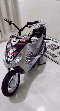 سلام عليكم شباب دراجه للبيع فول نضافه بوشه 49 بلاد ما ملعوب بيها دراجه نضيفه مرتبه وحلوه مكاني كربلاء طويريج هاذه رقمي، *********** ما متواجد عل فيس
