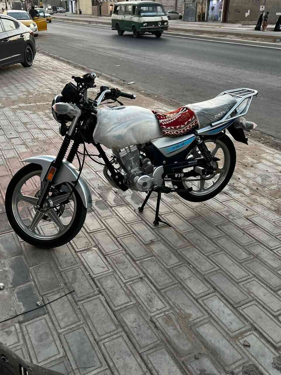 السلام عليكم دراجه دايون عضم للبيع مديل 23 كفاله عامه ***********
