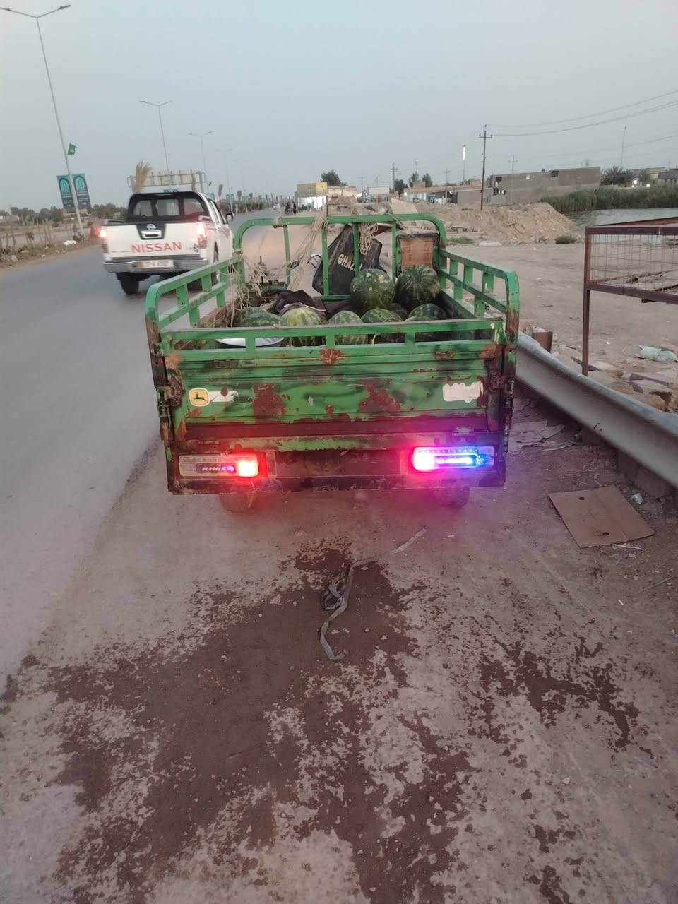 سلام عليكم  للبيع ستوته نوع غزال 
مديل 2020اوراق  سعر 850وبه مجال
***********
