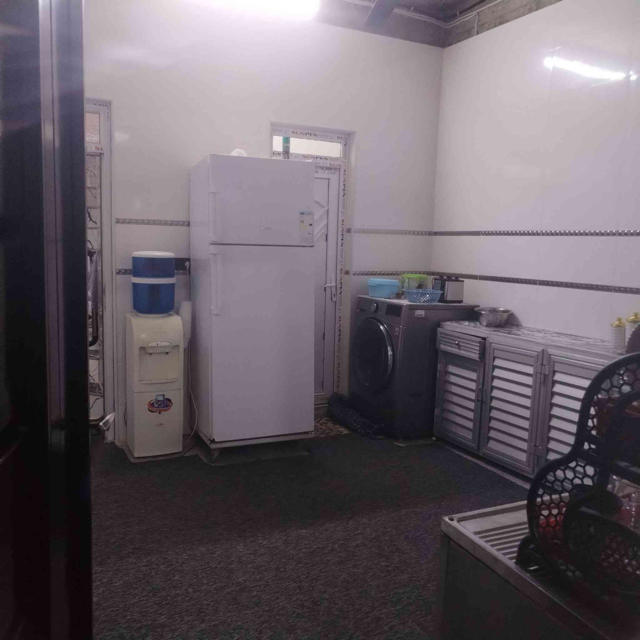 للبيع بيت طابق او نص المساحه150 سند 25زراعي حي الملأين الثانيه السعر 90 قرب جامع اموفق شيت ***********
