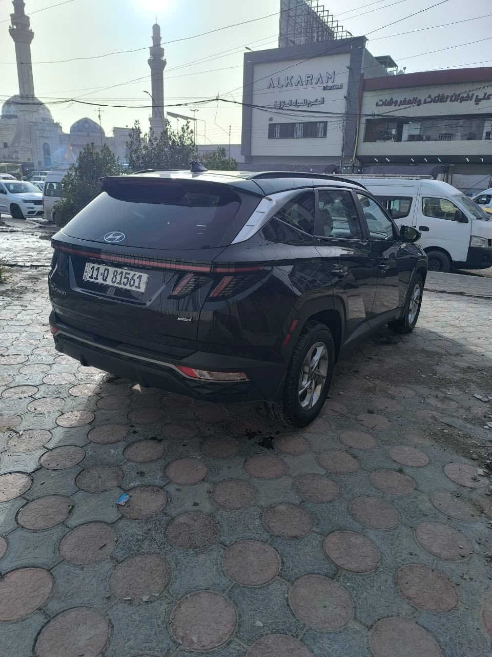 🚗 للبيع | توسان 2023
✨ اللون: أسود ملكي

📍 الموقع: بغداد

السيارة وارد امريكي

(تحويل ثاني يوم)

رقم بغداد دولي جديد

✔️ الحالة:

حادث  باب عكس الساىق

-بجم كبس، برغي ما مفتوح بيهه

السيارة قطعة وحدة بدون أي أيرباك، ومكفولة كفالة عامة شرط بعدها بوضع الزيرو.… جديدة لوك ✨

🔋 السيارة تعتبر جديدة 100%

🚦 ماشية فقط 19 الف 

⸻

⭐️ المواصفات:

 • كامره خلفيه + رادارات

 • تشغيل عن بُعد

 • نقطة عمياء

 • تحديد مسار

 • شاشة جبيرة

 • كشنات كهرباء

 • جنطة كهرباء

 • تحكمات مقود جهتين

 • تبريد ثلج 🧊

 • ويل كب

 • لايت زينون + LED

 

_______________________

📸 صور الحادث والشاصي موجودة، وحادثها بسيط جدًا — حتى الأيرباك سليم!

كلشي واضح بالصور وبدون أي مخفية.

⸻

السعر (185$) 

🔥 سيارة فخمة وتخبل، مناسبة للجادّ و الجناية واللي يريد سيارة جديدة  يعتمد عليها.

للاستفسار والاتصال:***********
