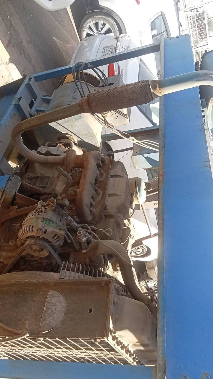 سلام عليكم مولد كيه ثري فيز 2700 مولد حلوه نضيفه شغاله لا بخار ولا تنقيص العنوان بغداد حي العدل ***********
***********
