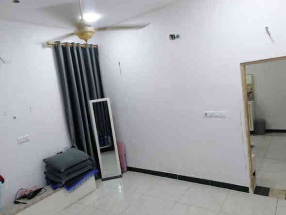 مكتب ولايه علي
بيت للبيع المساحه 100متر ركن مربع طابو زراعي سند 25 

أساس حجر بنيان بلوك سكف صب كونكريت 

مبني فيه غرفه وصاله ومطبخ وصحيات واستقبال بعده 

العنوان شارع المعمل قرب اسواق حسين الرماحي 

السعر المطلوب 28مليون وبي مجال 

للاستفسار اتصال أو واتس اب 

***********
ابو علي العبدلي
