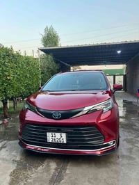 سينا XLE هايبرد • ٥٨ ألف مايل • بدون ايرباك