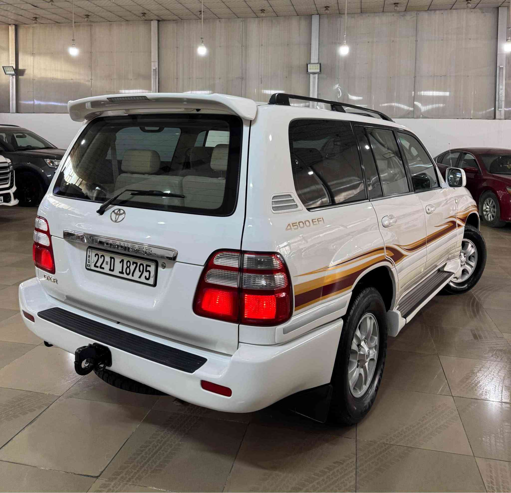 Land Cruiser 
مونيكا ٢٠٠٥ فول فول مواصفاتة سيستةمي غازي لو بةستراية بةناو خومة هةموو شتي تازةية رقم سنوي نوية شوين هةولير *********** واتساب كورك … أربيل, العراق
