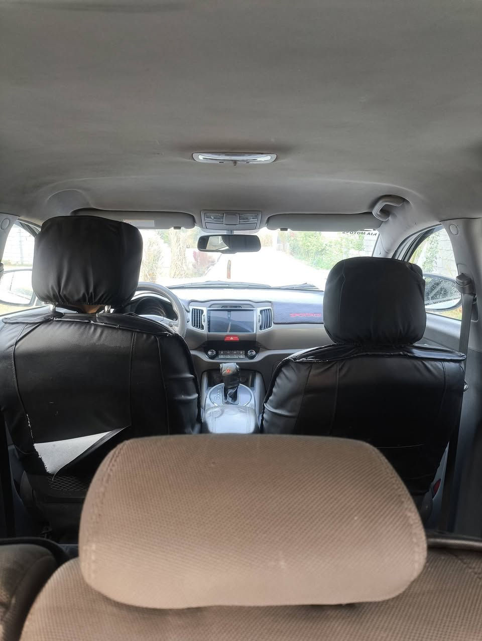 للبيع 
سبورتج 2011 خليجي 
محرك 2400
سونار موجود بالصور 
شاشة او كامرة
كير او محرك مكفول 
تخم تاير 
مكاني خان بني سعد 
السعر 128$ اوبيهة مجال قليل
***********
