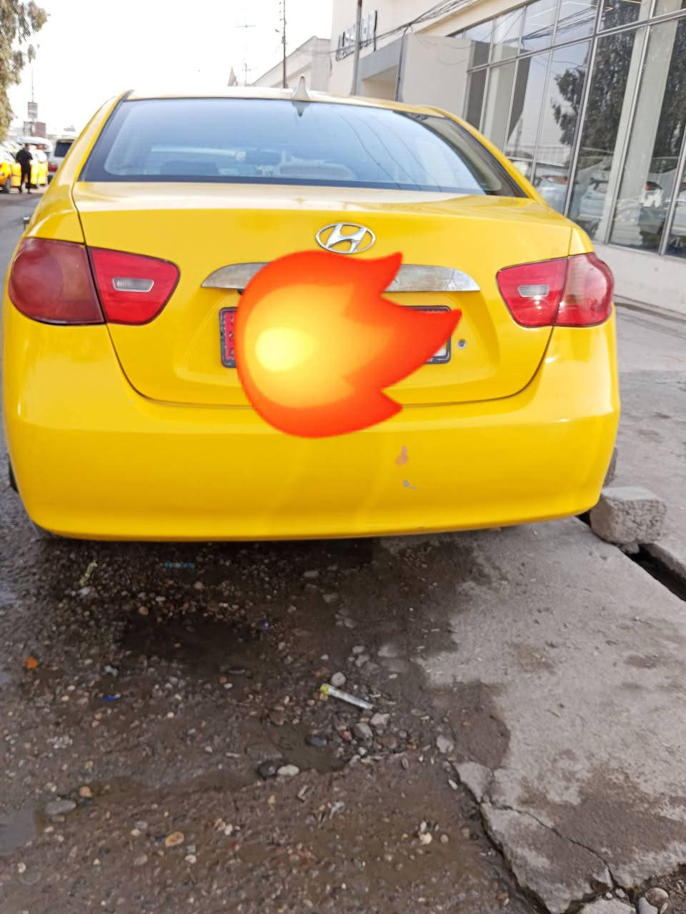 السلام عليكم سياره النترا موديل 2009 بها ضرر جملغين مبدل والبوند راعيه موجود الشرعي بالموصل السعر 110 بها مجال رقم التليفون ***********
