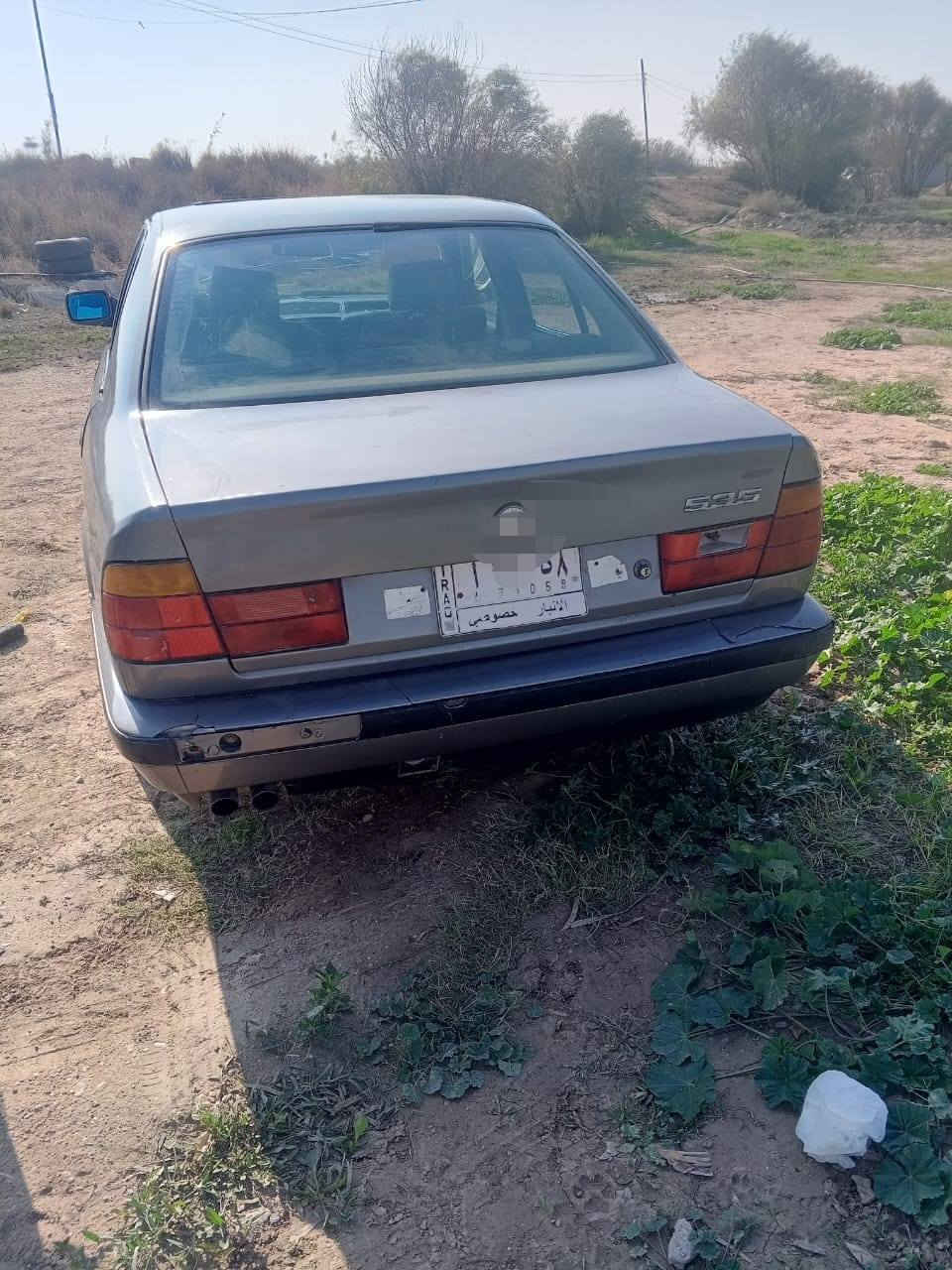 السلام عليكم للبيع بي ام ٥٠٠ للبيع او مراوس بكيه السعر ٣٠ بيها الكير يخربط ***********
