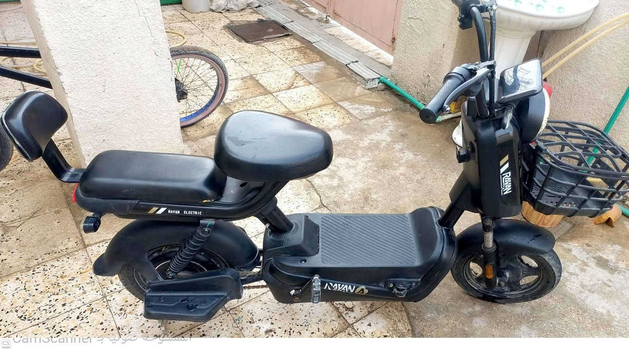 دراجة شحن
 السعر ٢٥٠ بيهة مجال 
كوت الشهداء

***********
