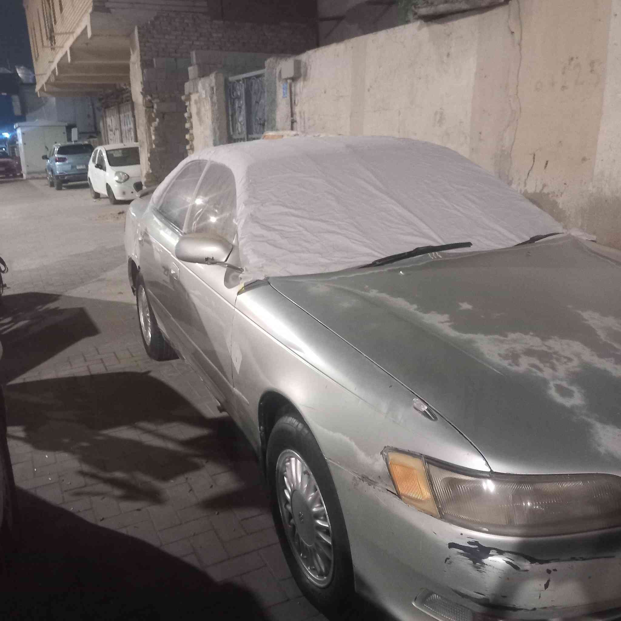 السلام عليكم سياره مارك مديل 2000 مكينه ونجي كير الحمد لله بدي ما بي طكه السياره مكفوله من الضربه ونقل جثه مداوره شوكت ما يعجبك رقم السياره البصره مكان البصره القديمه رقم تلفون ***********
