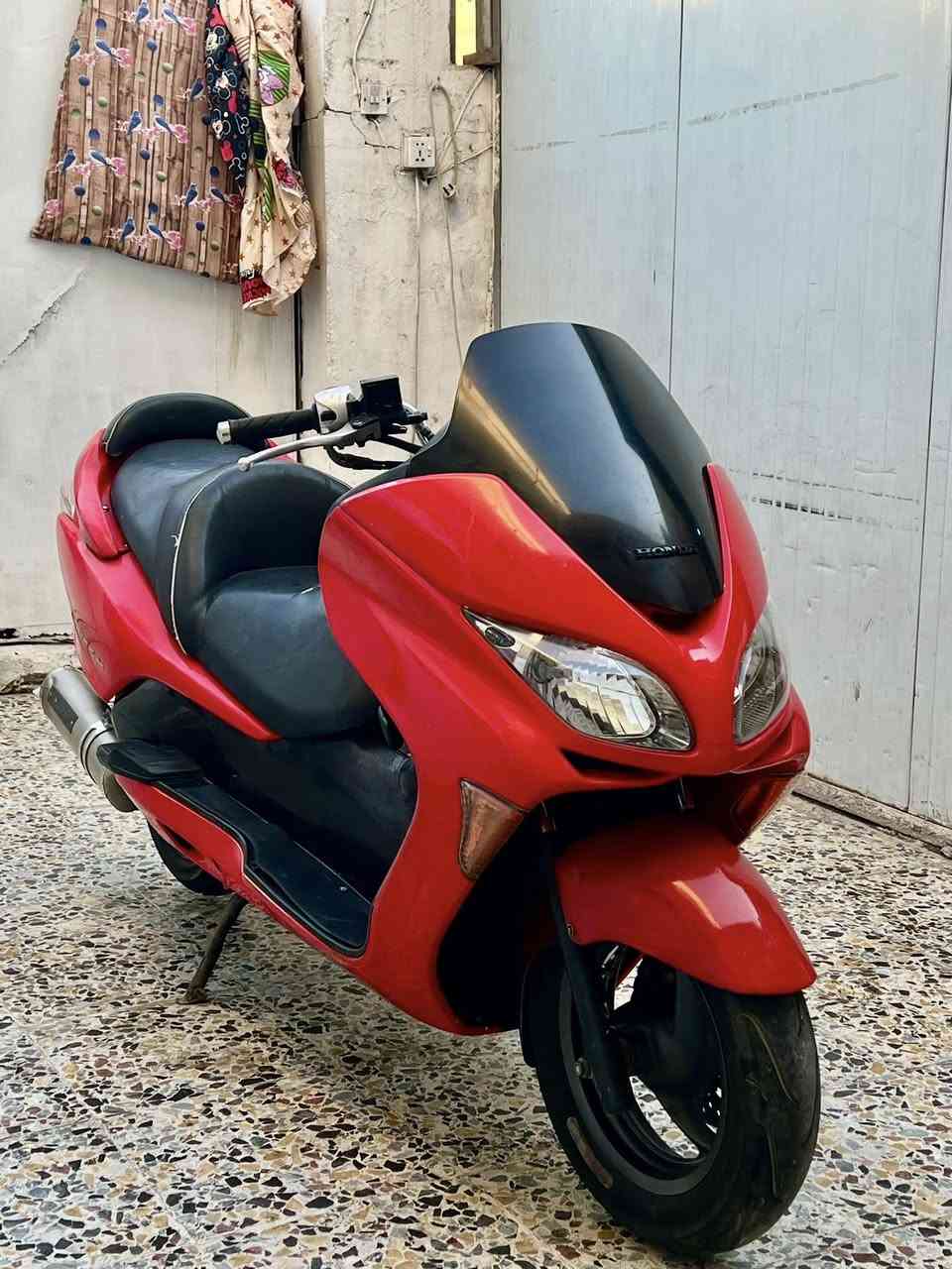 0️⃣ 9️⃣ الكرستال لون مميز
ماشيه ٤٠ حقيقي 7 كير 4 تحويلات
كلهه شغاله وجاهزه مابيهه نقص 
مكاني بغداد *********** 
الشراي يتصل او خاص
