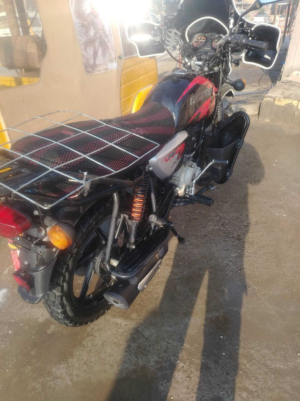 بوكسر جبلي مديل ٢٣  رقم انكليزي  بأسمي
مجفته مرة وحدة الدراجة نضيفه الحمدلله
كلشي شغال بيها كهربائيات كلها شغاله صوتها بلادي ناعم
+وياها مرشات صيفية+ بوكس عدة +شاحنه +ستاند موبايل +كلاص
السعر مليونين و١٥٠
مكاني بغداد بالمدينه تواجد بالكراده ساحة الواثق
*********** واتس
