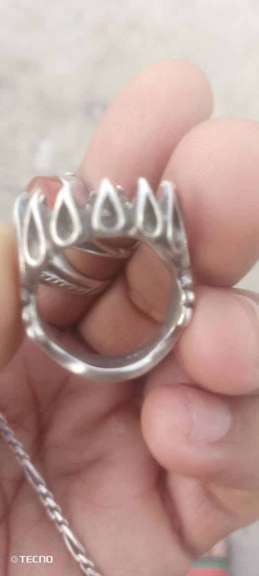 فضه للبيع ٤٣غرام بيهن زناجيل قطع ناعمه سعر ٣٢٥٠الغرام بغداد مدينة الصدر مجموع الكل ١٤٠


**إذا كنت صاحب هذا الإعلان وتريد حذفه لأي سبب، رجاءا أرسل رسالة إلى الدعم الفني**