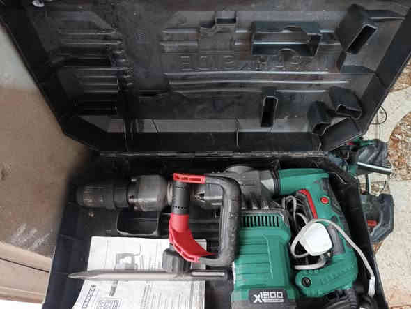 السلام عليكم
للطلب 
على وات ساب 
***********
كركوك حي الحريه
توصيل لكل المحافظات ٥ الاف
