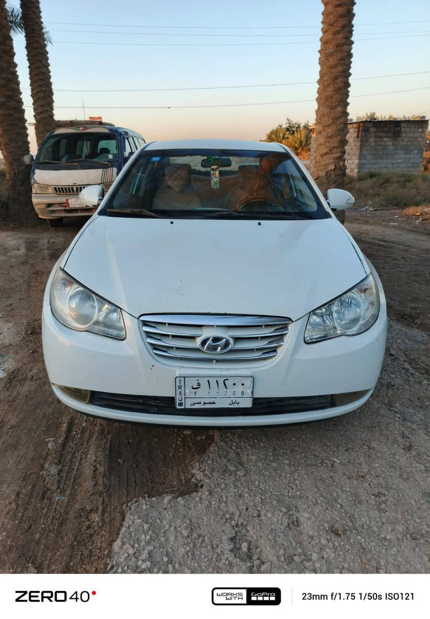 السلام عليكم النترا صابونه مديل 11سنويه 28 تخم تاير حداديه فول تبريد ثلج كهربائيات كلهه شغاله محرك كير مكفولات سياره خير من الله مكان السياره بابل القاسم السعر 117وبيهه مجال شي قليل رقم التلفون ***********
