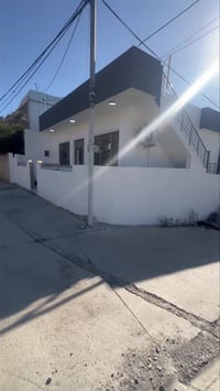 سه ر چنار • ١٠٠م • ٢ غرف