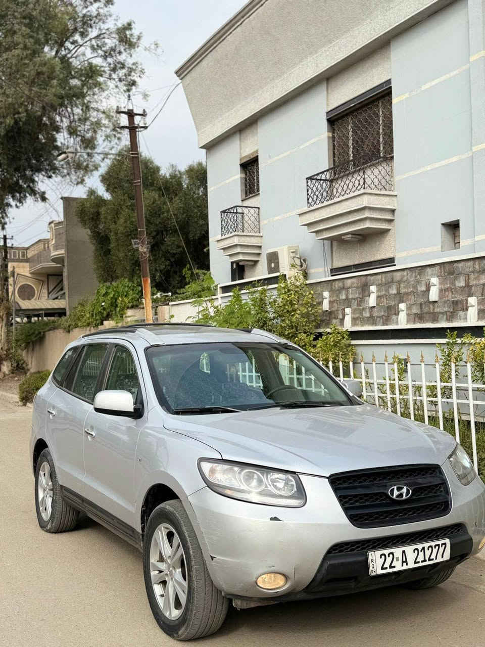 سنتافيه خليجي 6 سلندر السعر 106 
التصال *********** 
مواصفات 
فتحت سقف 
سبعه 7 راكب 
ثلاث قطع تبريت 
جنطه كهرباء ⚡️ 
كشنات كهرباء 
شاشه كبيره المس 
كامره خلفيه دواره 
كشنات جلد 
رقم ربيل بسمي شخصين 
موديل 207 
مكان بغداد السعر 106 وبيه مجال التصال ***********
