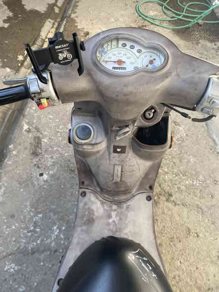 السلام عليكم اخوتي                                     دراجة فلة رمبة قبل شهر منزلها.                              دراجة برغي ممفتوح بيها خير من الله                        عدة جاملغ طاك وجاي اسوي فايبر كلاس 
لاستفسار (***********)
