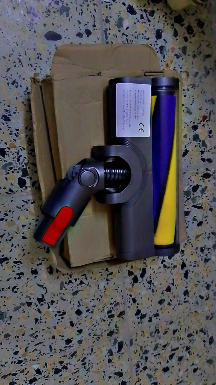 السلام عليكم عندي هذا الغراض للبيع بيع مستعجل انظاف كل عيب ما بيه سعرهن مناسب قفل كلهن20 شراي يتصل ***********
