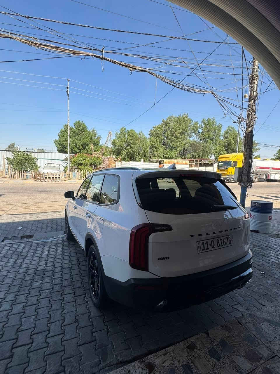 كيا تلورايد موديل 2022 مواصفات SX
محرك 6سلندر 3800 

5 كامرات 360 درجة 

اشاير بالمري والمري قلاب 

كشنات جلد والمقصورة الخلفية سياحية كشنات منفصلة

3 قطع تبريد و جميع الكشنات تدفئة تبريد 

5 وضعيات قيادة فور ويل 

فتحتين سقف وبردات بلادية 

الجنطة كهربائية ..

تشغيل عن بعد و بصمتين وياها

حادث السياره فقط بارد ب البنيد وبلتحميل هيج ضربه بلجاملغ الخلفي موضح بلسونار 

مكان السياره نجف 
***********

السعر 274
